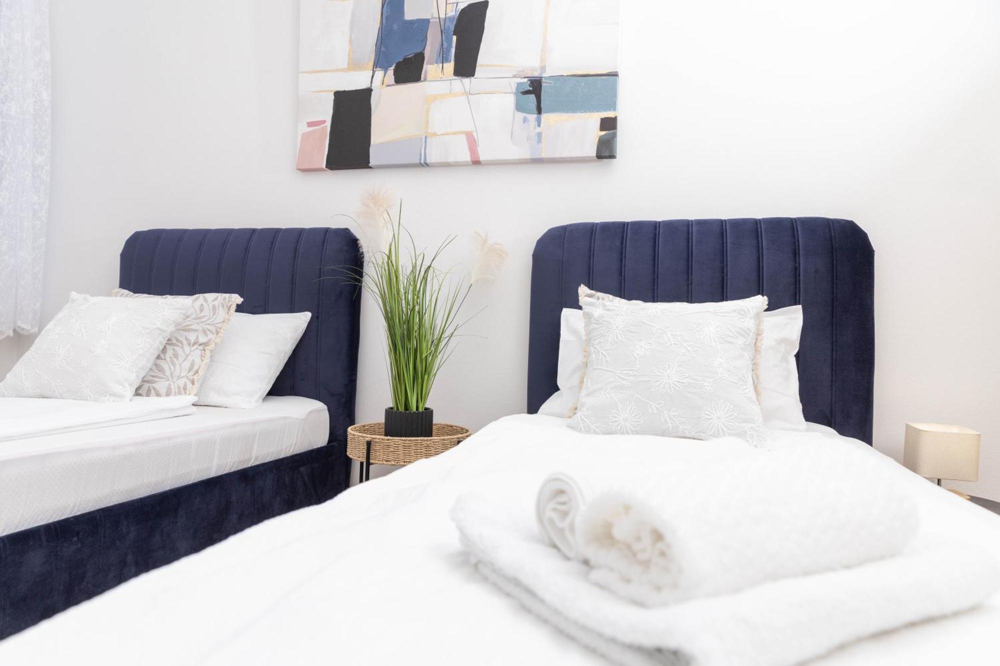 Apartman Tihana Vinkovci Exteriör bild