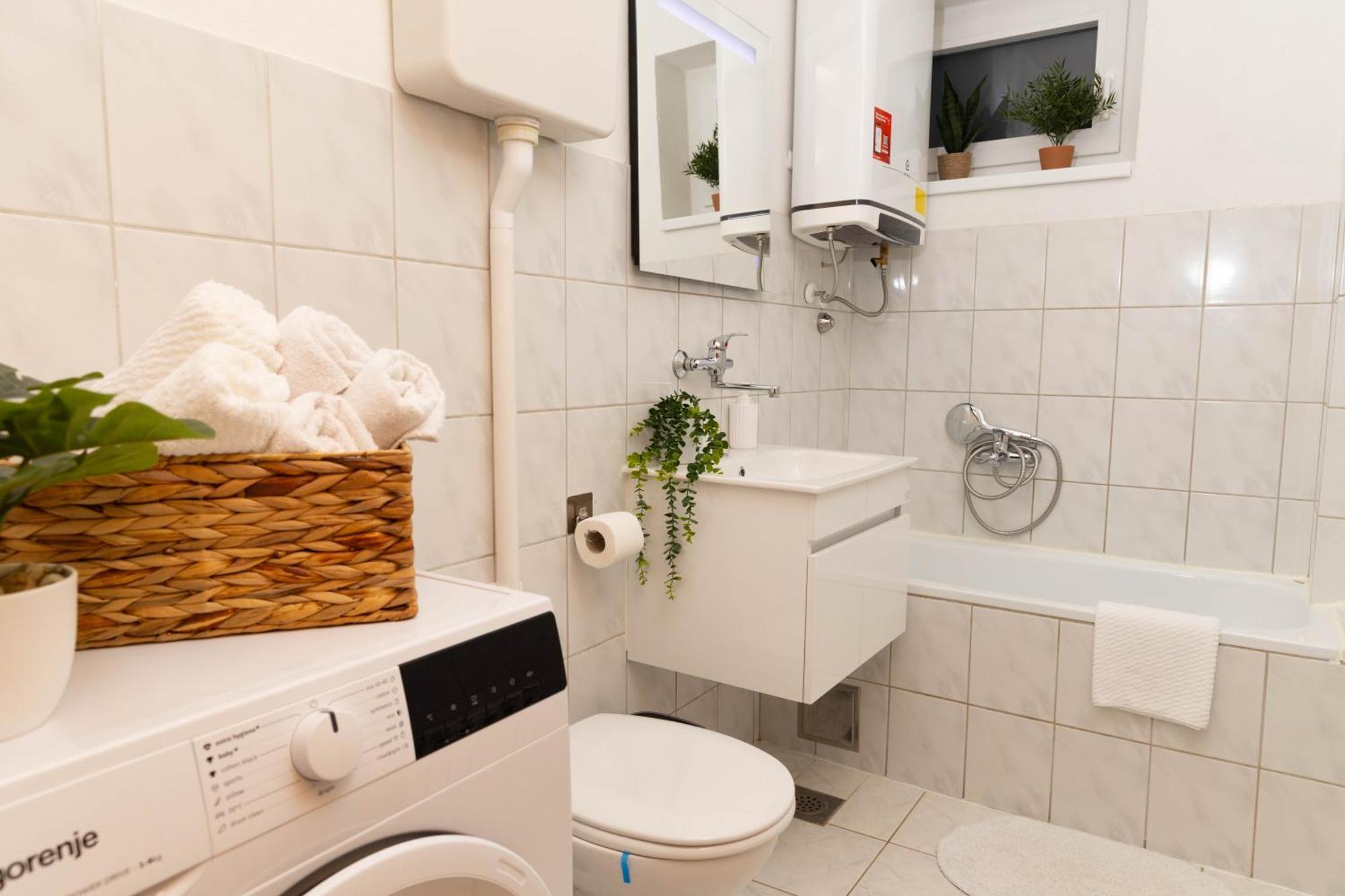Apartman Tihana Vinkovci Exteriör bild